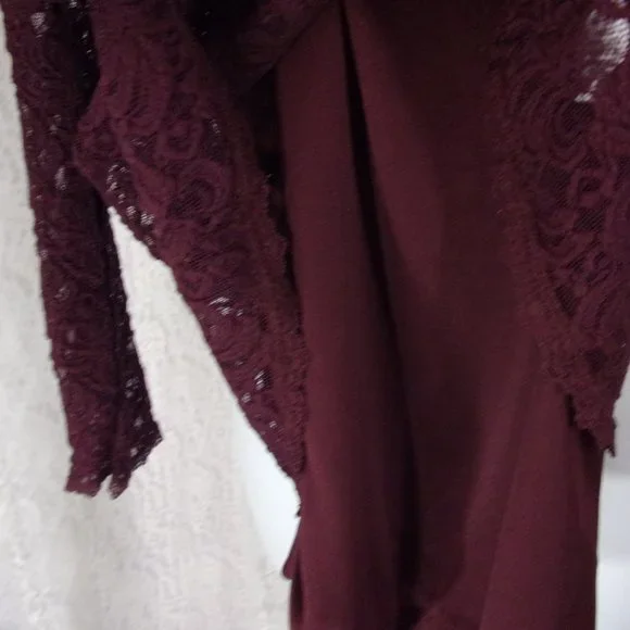 Wine Lace Top Blouse and Cami Set Size M NWT - Picture 5 of 5